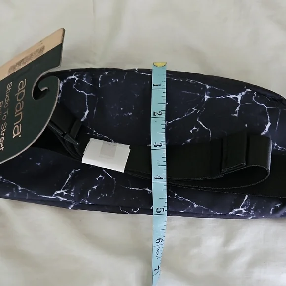 Apana Studio to Street Black Marble Belt Bag - Picture 4 of 5